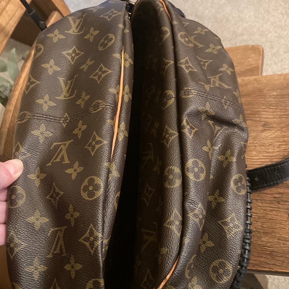 Vintage Boho Louis Vuitton Saumur 35 Saddle Bag w/Hand Braided Crossbody Strap - Picture 12 of 13